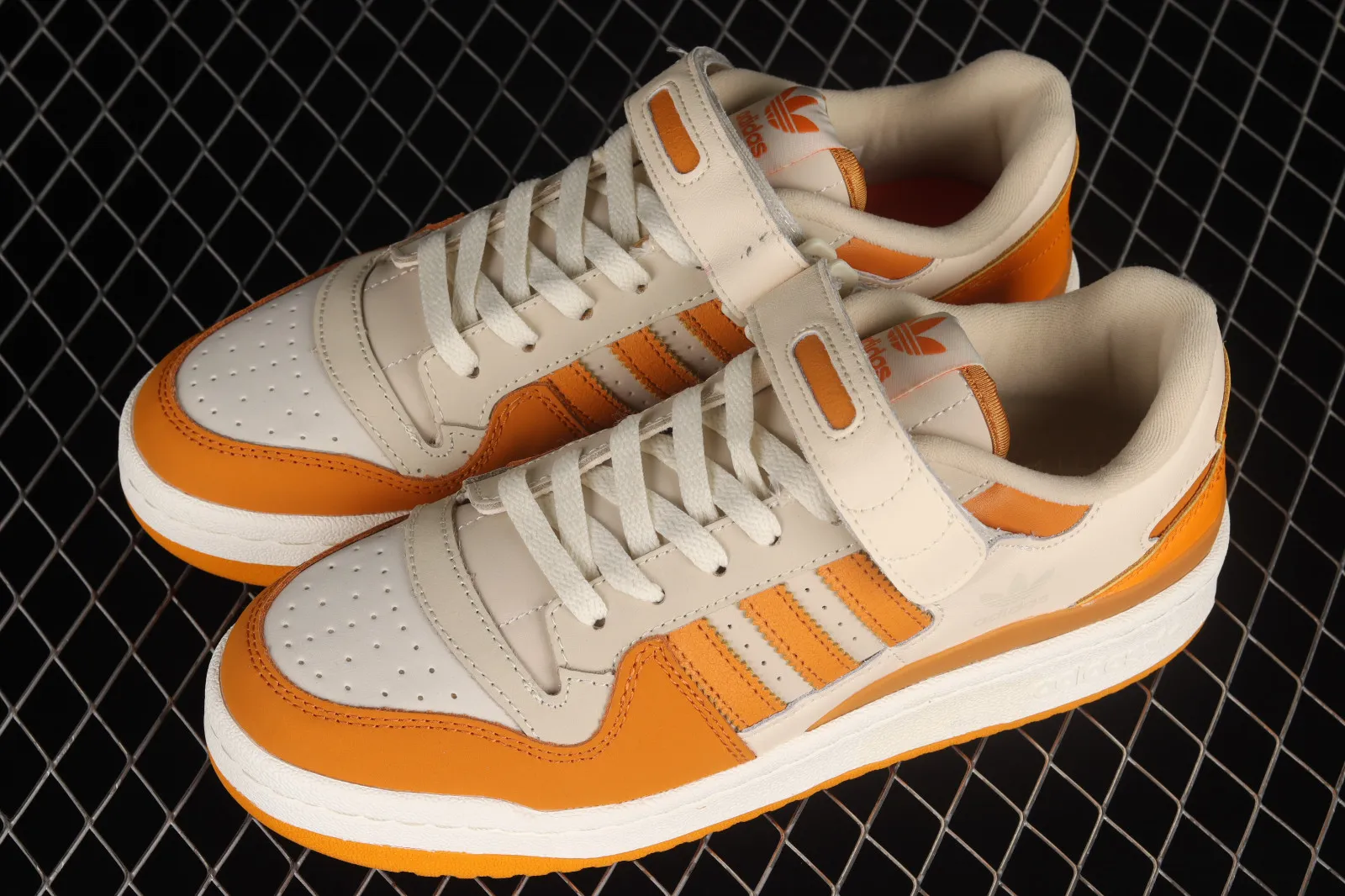 Adidas Originals Forum 84 Low Yellow Gold Cloud White GX9059