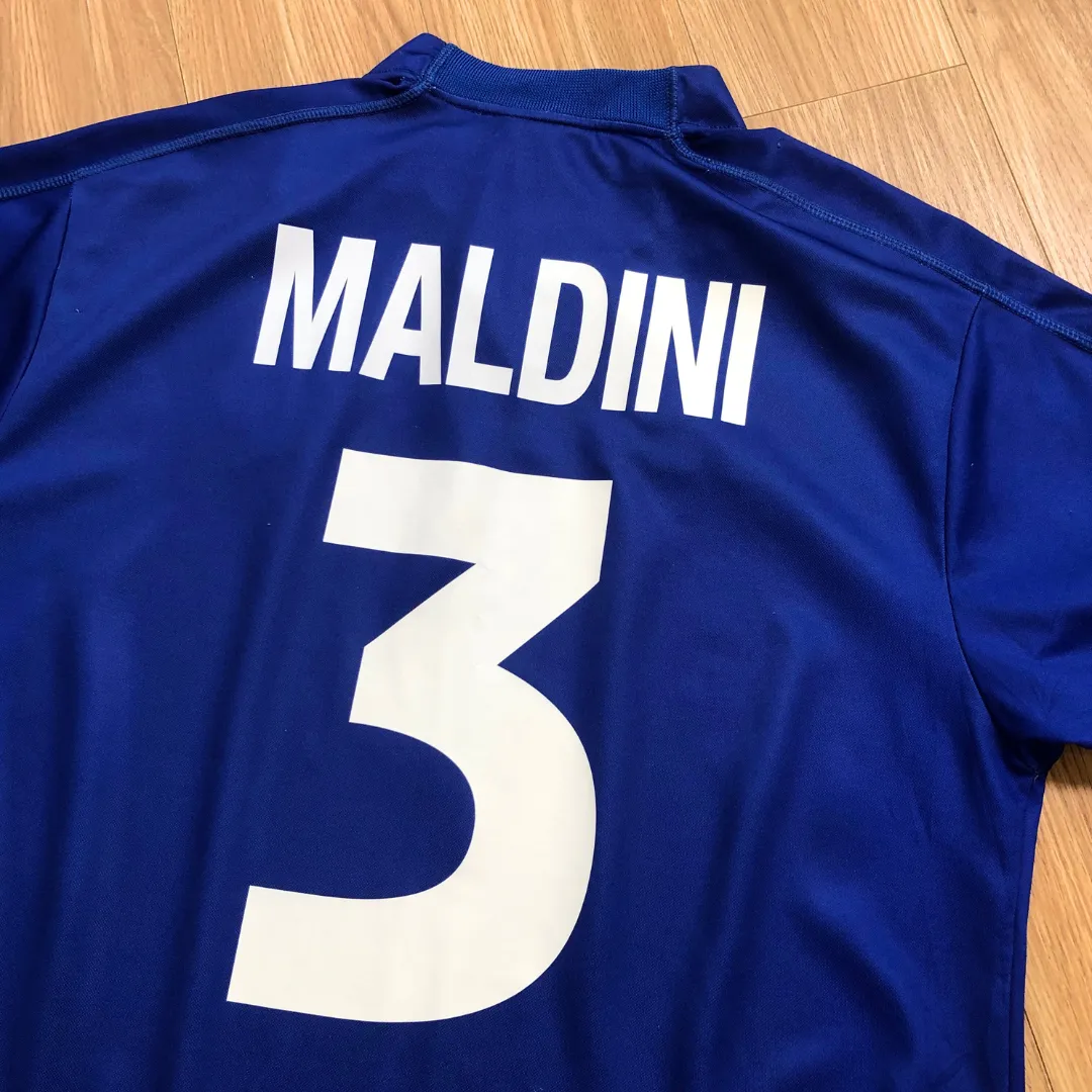 Italy 1999/2000 Maldini Kappa Original Home Football Shirt Medium/Large