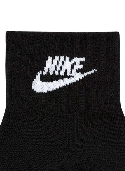  Nike Everyday Essential Calcetines 010