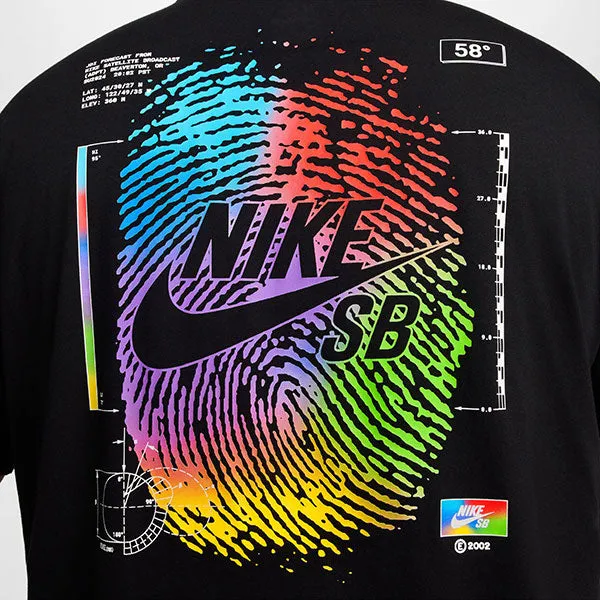 Nike SB Thumbprint T-Shirt Black.