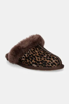 UGG slippers Scuffette Caspian brown color 1158352-BCDR